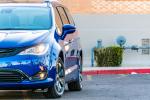 Chrysler Pacifica Hybrid S Appearance Package 2018 года